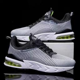 2022 Summer new men's shoes trend, fashion breathable mesh sports shoes flying comfortable students men's shoes