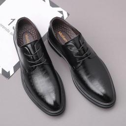 New leather shoes men's leather business shoes increased high men's shoes dress shoes spring new fashion single shoes
