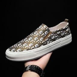 (Men Laoff Shoes) Embroidery Low Help Canvas Shoes Lazy One Foot Korean Trend Set Leisure Board