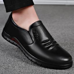 (True cowhide) summer breathable peas shoes men's hollow soft men's lazy dad shoes British casual shoes