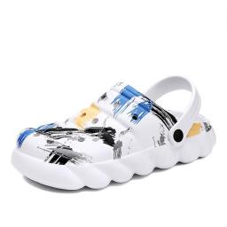 2022 Summer new cave shoes Male breathable light casual two -purpose outdoor beach shoes large size men's shoes