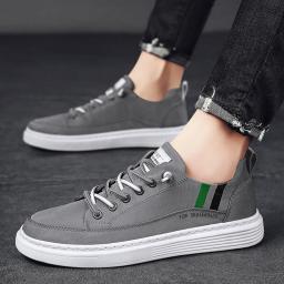 2022 Summer new sneakers ice silk umbrella cloth fashion black working shoes casual sports shoes solid color tide men's shoes