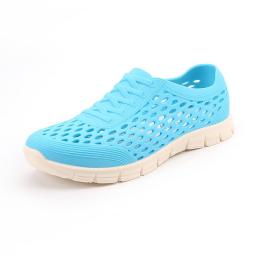 2022 new beach sandals men's summer outdoor couple traveled to the stream of casual men's casual sports hole shoes