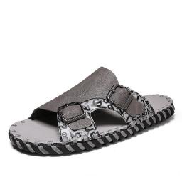 2022 new men's casual leather slippers trend Korean version of the word drag super fibrous outdoor beach cool drag summer men's shoes