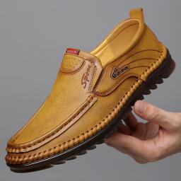 2022 spring new men's beef tendon bottom soft casual shoes set men's shoes online shoes men's foot