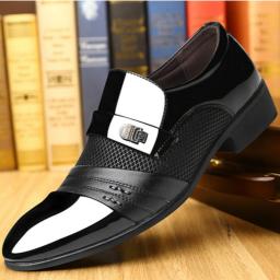 2022 Spring New Men's Lazy Shoes Large Size Men's Shoes Business Dress Casual Men's Shoes Tide Shoes Shoes