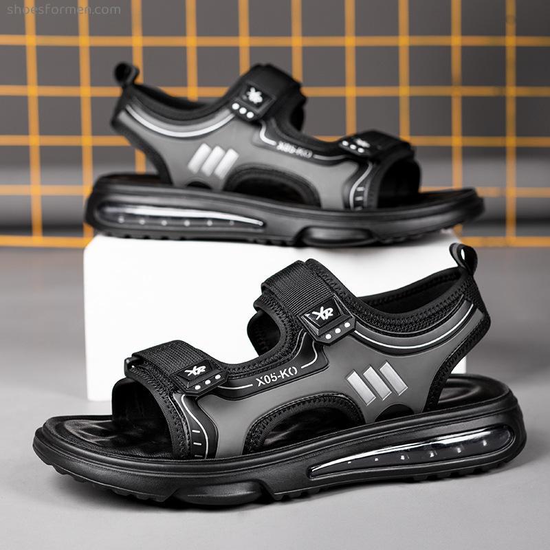 2022 summer new men's sandals soft bottom anti-slip beach shoes men's pad bottom comfortable Korean casual cool slippers