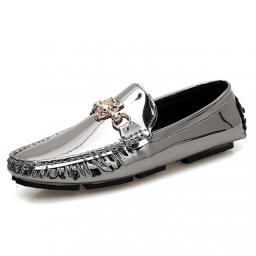 2022Loafers Large Doddon Shoes Male White Crocodile Pattern MEN Trend Male Spring And Autumn Doudou Shoes