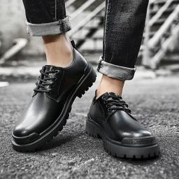 Autumn And Winter Large -size Light -noodles Pipon Boots Retro British Casual Leather Shoes Workmade Big Boots