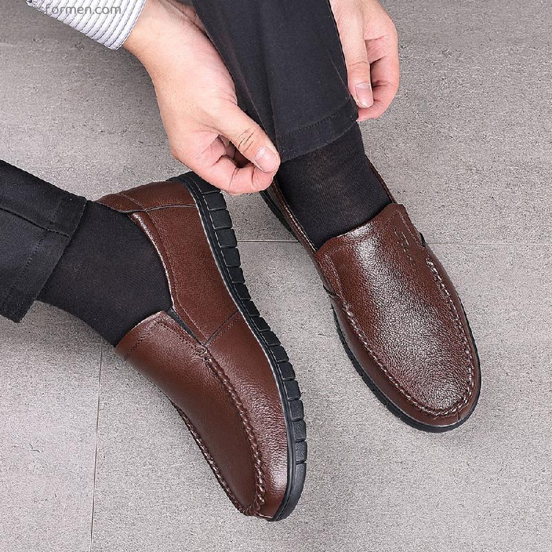 Autumn and winter men's casual leather shoes medium and old -fashioned bean bean shoes plus velvet leather soft bottom soft bottom, daddy shoes