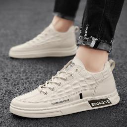 Autumn and winter new personalized crocodile pattern shoes help casual thick bottom small white shoes simple solid color men's shoes