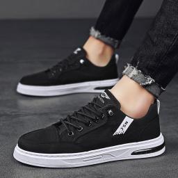 Boys skate shoes 2022 Fashion single shoes umbrella cloth sports shoes breathable tide men's shoes spring and summer