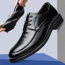 Business leather shoes men 2021 autumn new men breathable casual dress shoes men and Korean version of Britbide men's shoes