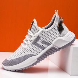 Flying Weave Men's Shoes 2022 Spring New Sports Korean Tide Shoes Men's Mesh Casual Light Soft Bottoming Shoes
