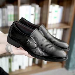 Large size men's shoes fashion trend men's British casual leather shoes men's low -help hollow breathable formal leather shoes