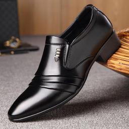 Large size men's shoes men's dress shoes spring black Derby shoes 2022 new leather soft bottom business casual shoes