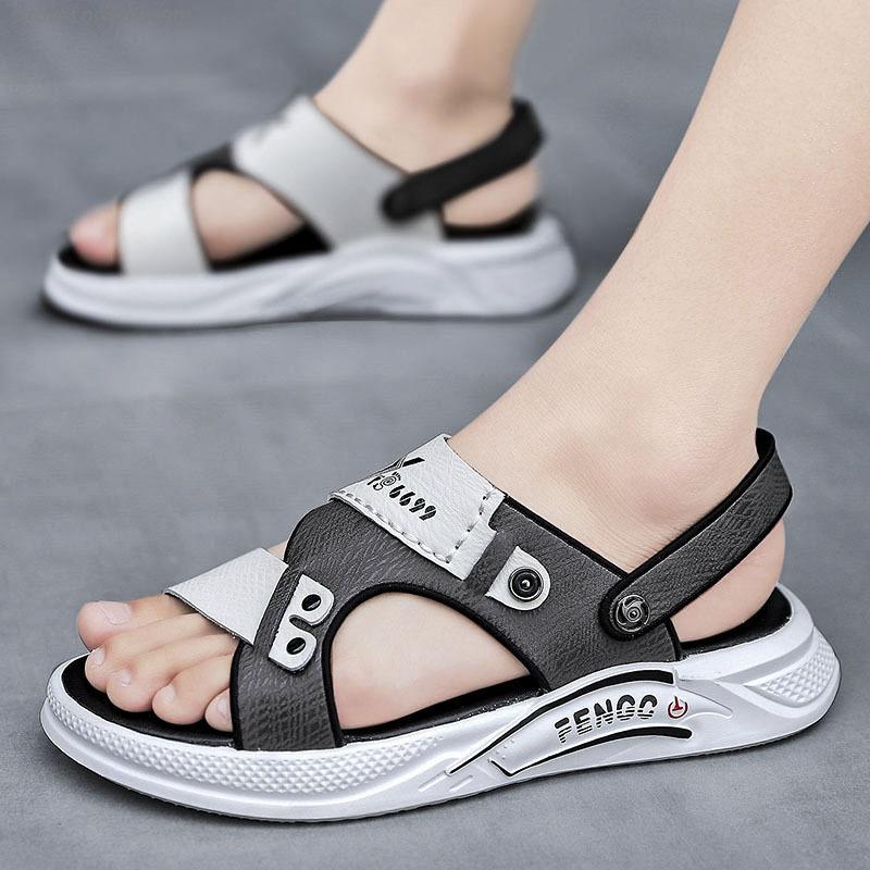 Leather sandals Men's 2022 new casual thick bottom beach shoes men's summer trend outside wearing non -slip dual -use sand slippers