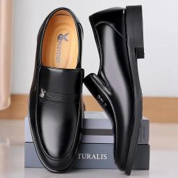 Leather Shoes Male Business Dress Men's Shoes Spring And Autumn New Middle-aged Flat Father Shoes Black Shoes
