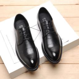 Leather Shoes Men's Business Dress Pointed Tip Belt Soft Breathable Shoes Autumn British Inner Increasing Young Casual Men's Shoes