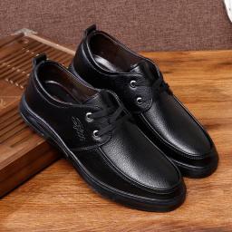 Leather shoes men's new business casual spring autumn breathable middle-aged soft bottom non-slip dad lazy men's shoes