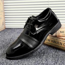 Leather Shoes Men's Shoes Business Formal Costume Casual Shoes British Youth Wedding Shoes Leather Shoes Men's Groom Groom Groom Men's Leather Shoes