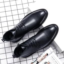 Men's British leather shoes men's Korean version of pointed business formal dress casual leather boots trend Chelsea men's boots large size men's shoes