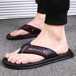 Men's Korean slippers new fashion PU people character drag casual Korean version of trendy outdoor beach pinch foot thick bottom sandal