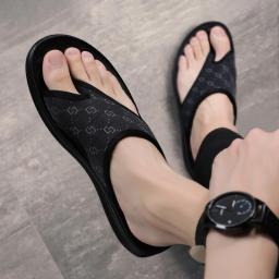 Men's anti-slip new summer 2022 new tide brand wear cool drag beach slippers casual sandals