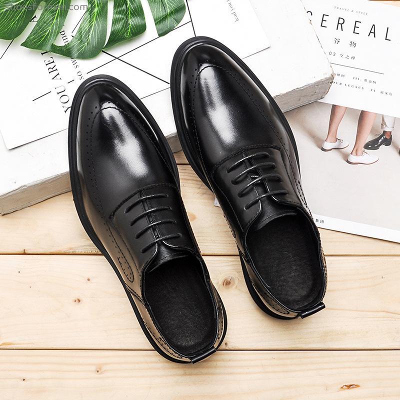 Men's business dress casual leather shoes British Korean version of the pointed layer leather black thick bottom increase wedding shoes