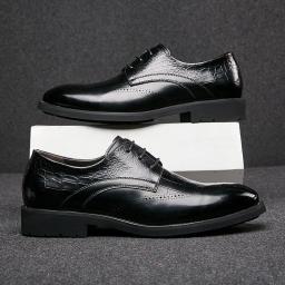 Men's business facial shoes British fashion black strap men's shoes bright face tip casual professional work shoes