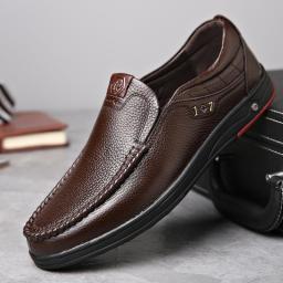 Men's leather shoes leather soft bottom work casual middle -aged and elderly big size men's shoes