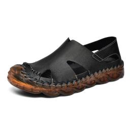Men's sandals men's summer new leather Baotou hole shoes leather sandals men's large size beach shoes