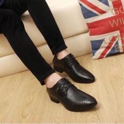 Men's shoes snake skinned men's shoes new business dress British personality trend lace shoes male