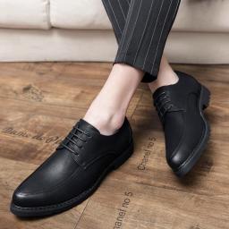 Men's shoes spring new British personality fashion trend pointed small leather shoes Korean low -top lace -up casual shoes