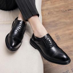 Men's Shoes Summer New Personalized Korean Version Of Fashion Casual Leather Shoes, British Business, Lace -up Pointed Leather Shoes