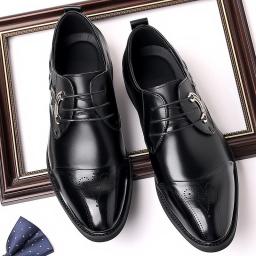 New men's business facing shoes male marriage shoes tide British pointed embossed men's shoes leather handmade shoes