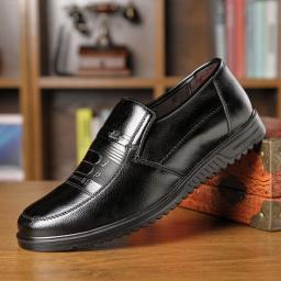 New men's leather shoes business casual middle aged fashionable dad shoes black
