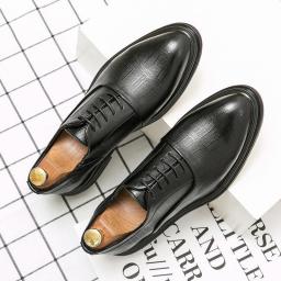 Plaid men's business facial shoes increase small leather shoes men's Korean casual professional gentleman shoes male large size