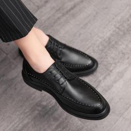 Pointed hardboard men's shoes 2022 spring new wear business faculty shoes men's boss marriage shoes Britbide shoes