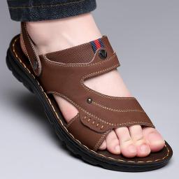 Sandals Male 2022 summer new style wear two-use beach shoes men's casual middle age dad and sandals