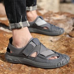 Sandals Men's Summer Wear Sports Soft Bottom Men's Driving Casual Men's Bag Beach Shoes Leather Cave Shoes