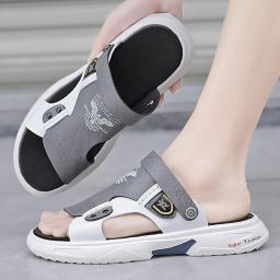 Sandals Men 2022 new two-purpose skin sandals trend drive outside wearing men's slippers beach summer outdoor sandals
