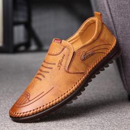 Spring and autumn explosion, men's hand-sewing casual shoes men's soft leather soft bottom shoes