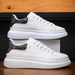 Spring men's shoes new Korean version of trendy versatile sports casual whiteboard shoes trendy shoes summer ventilation