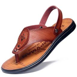 Summer men's characters Drag trendy young sandals, soft bottoms, dual -use ventilation open -toed sandalwood