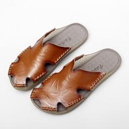 Summer new fashion outside wearing home men's sandalwood outdoor baotou men's beach sandals sports sandals