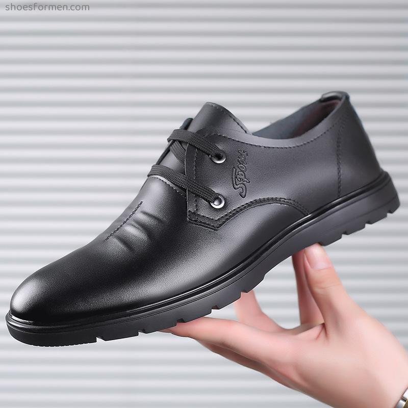 Summer new men's leather shoes fashion trend -hole shoes cool and breathable round head lace cutout leather sandals