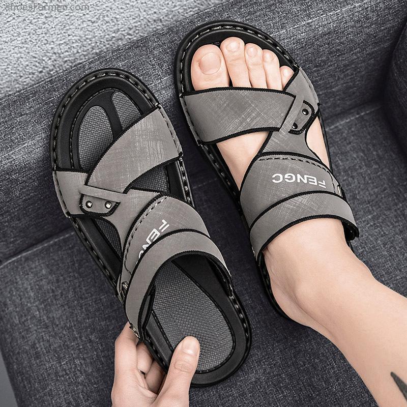 Summer sandals men 2022 new thick -soled slippers Men in summer wearing fashion casual leather sandals