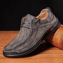 Winter New Casual Bean Shoes Men's Large Size Business Leather Shoes Handmade Air -ventilated Casual Shoes